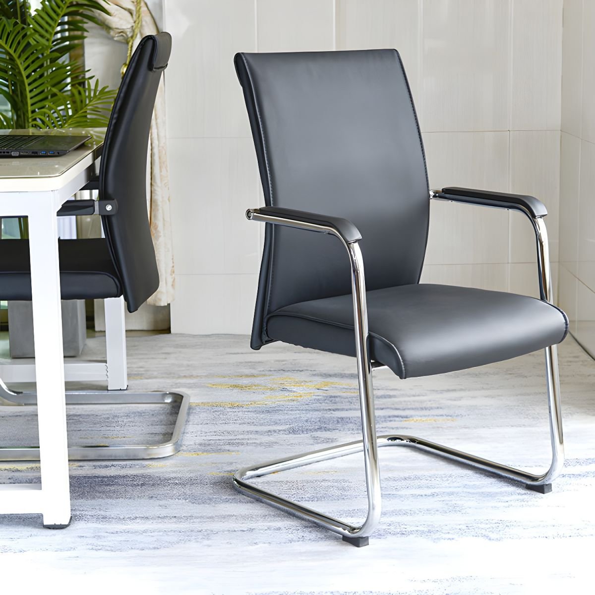 Modern Leather Visitor Chair – Chrome Sled Base & Cushioned Back