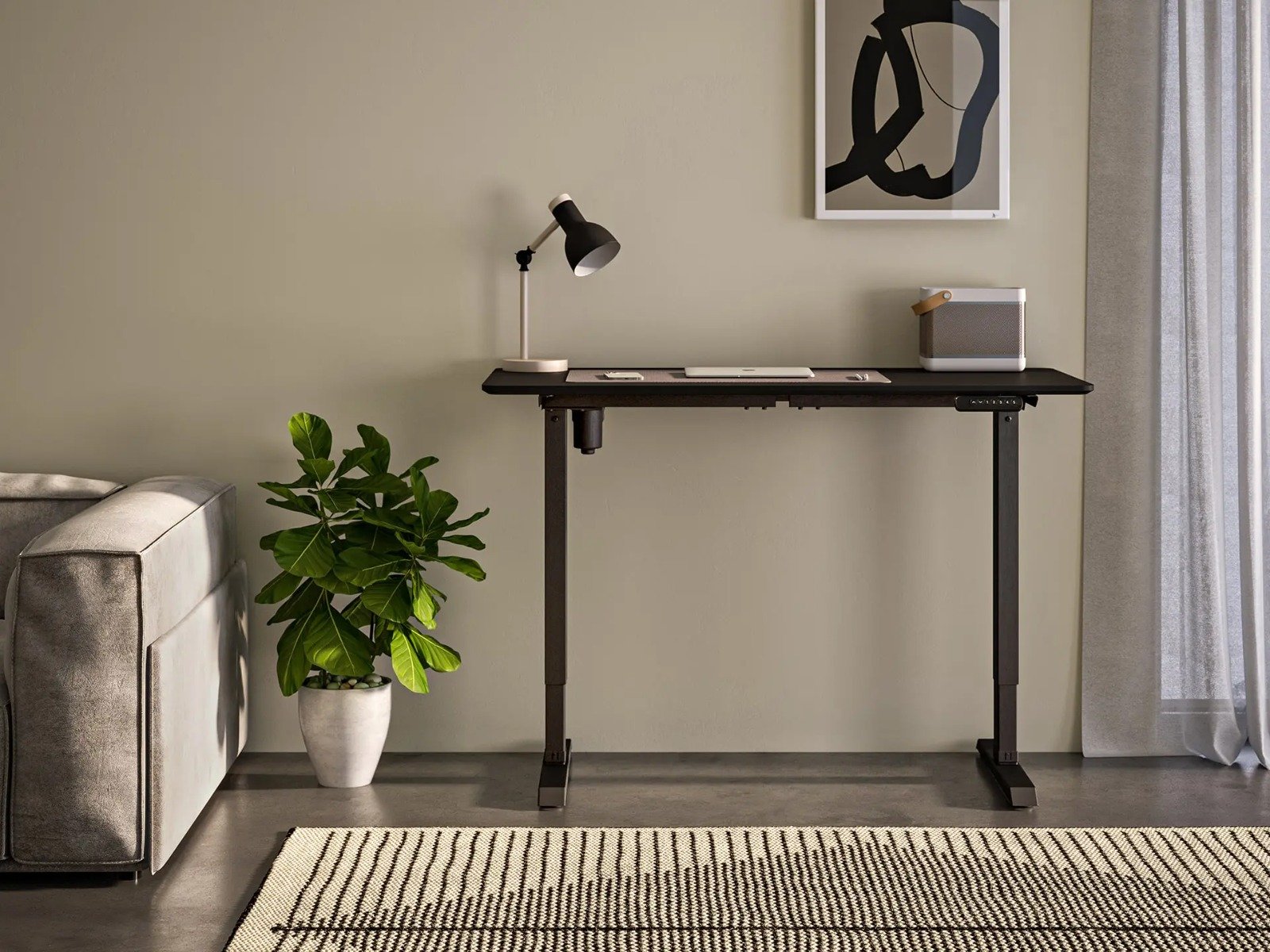Adjustable height Electric Desk - Image 4